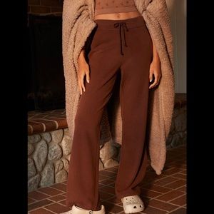 ✨BNWT Playboy By PacSun Brown Girlfriend Flare Pants in a Size S